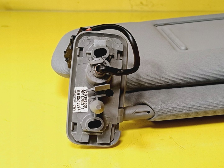 PROTECTION VISIÈRE OSLONKI ANTI-SOLAIRE DROITE VW TOUAREG NR386