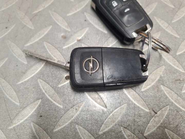 CONTACTEUR D'ALLUMAGE AVEC CLÉ CLÉ TÉLÉCOMMANDE 2 CV OPEL INSIGNIA A 13500226