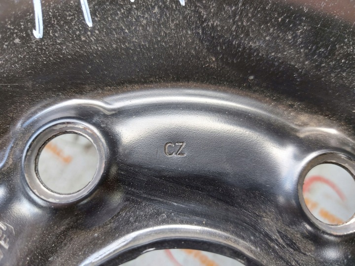AUDI A3 II 8P GOLF V LEON II KOLO RÉGLAGE 125/70/16 96M 5X112 1K0601027F