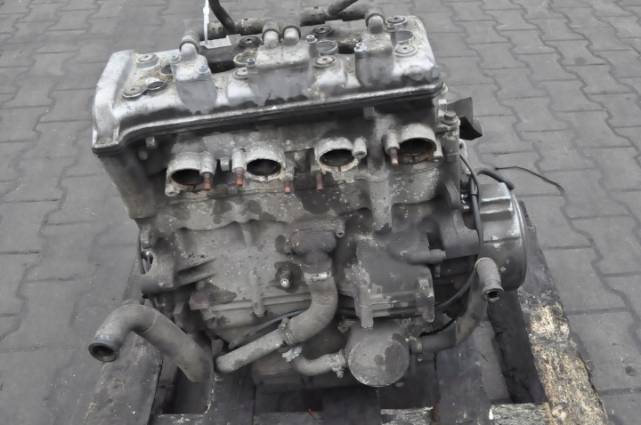 YAMAHA FJR 1300 03-05 MOTEUR 72130 KM