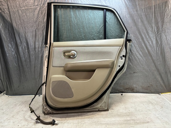 PORTES DROIT ARRIÈRE NISSAN TIIDA I 1 BERLINE K: K32