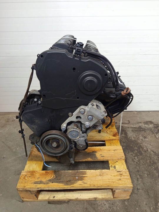 MOTEUR COMPLET EW10A RFJ PEUGEOT 307 CC 807 CITROEN C4 PICASSO C8 140KM