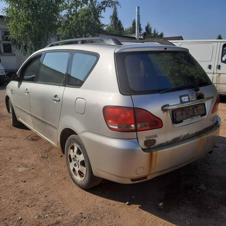 TOYOTA AVENSIS VERSO VITRE VITRES CWIERCOWEGO NAROZNEGO ARRIÈRE GAUCHE 2002 2.0