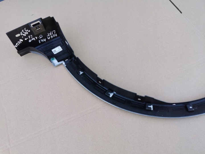 FORD KUGA MK3 LIFT 22- ST-LINE MOULURE DROITE AVANT NEUF NV4B-S16D238-AA