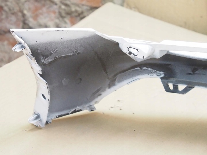 PARE-CHOCS GRILLE CALANDRE OPEL ZAFIRA D VIVARO C LIFT 23 AVANT 9849388580