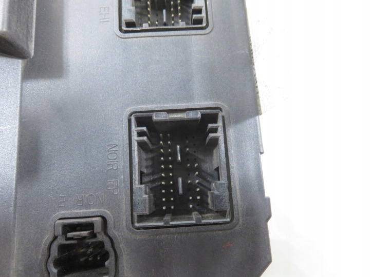 FUSIBLE CITROEN BERLINGO I 1.6 HDI 75 9HW S118085220E