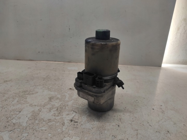 AUDI A2 99- 1.4TDI POMPE AMPLIFICATEUR 6Q0423371