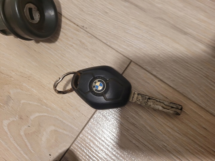 BMW X5 E53 E83 E46 CLÉ CONTACTEUR D'ALLUMAGE SEMELLE SERRURE 8253478 8379345 PETLA
