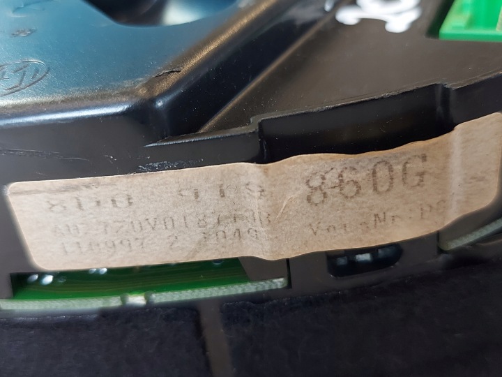 COMPTEUR COMPTEUR A4 B5 1.6 B 8D0919860G