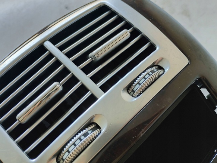 MERCEDES GRILLE CONDUIT D'AIR ARRIÈRE A2216830091 EUROPE