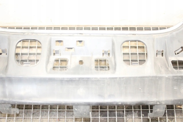 CENTRAL FIXATION ARRIÈRE PARE-CHOCS MERCEDES-BENZ CLK (C209) A2098850165