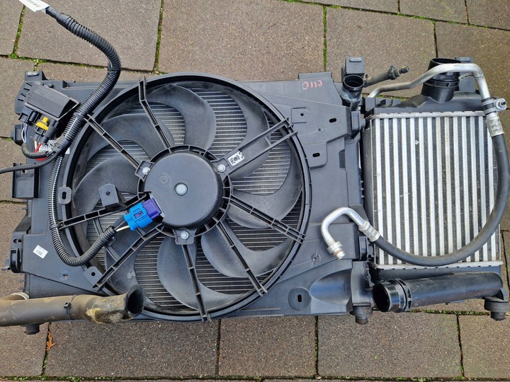 CLIO IV CAPTUR I TCE RADIADORES VENTILADOR VOLANTE JUEGO 12-2019 ESTADO MUY BUENO 