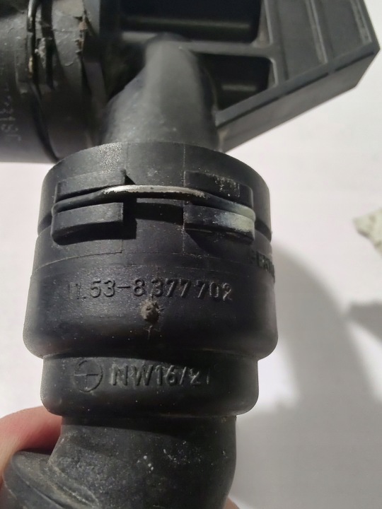 BMW 3 F30 F31 ADAPTATEUR TUYAU TUYAU CANAL FIL EAU 6985116 8377702