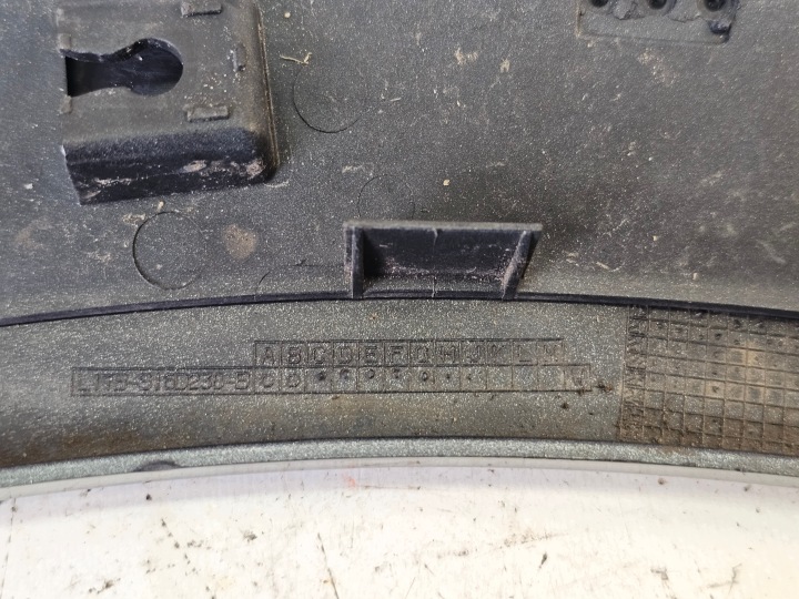 MOULURE SUR AILE FORD PUMA MK2 19- ST-LINE AVANT DROITE L1TB-S16D238