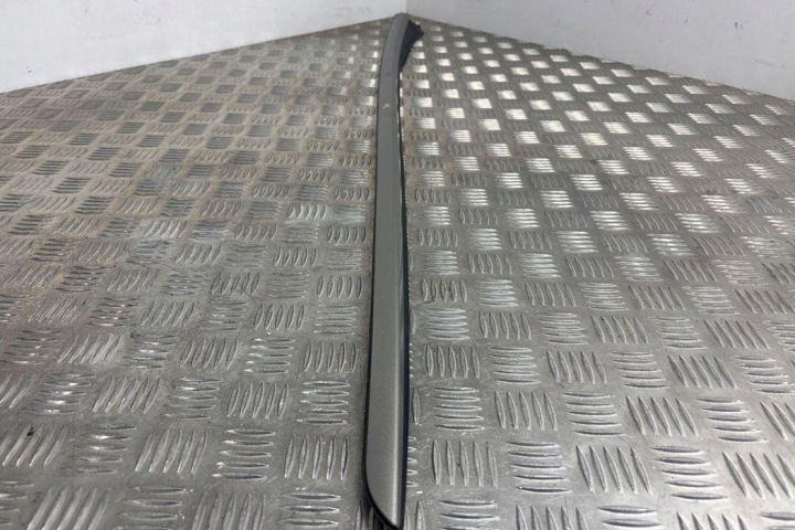 PROTECTION AVANT VITRES PEUGEOT 3008 9682757980 2.0L 2015