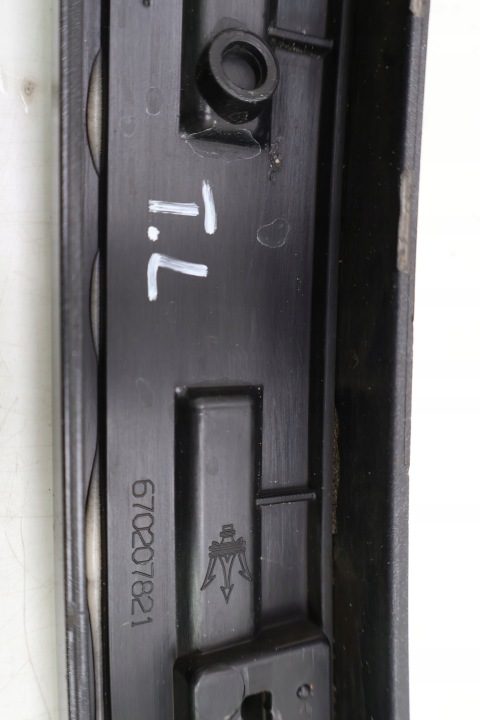 MOULURE GARDE-BOUE ARRIÈRE ARRIÈRE GAUCHE MASERATI GRECALE GT 670207821