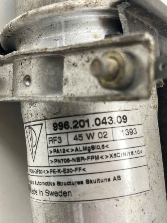PORSCHE BOXSTER 986 2002 GOULOTTE DE REMPLISSAGE DE CARBURANT 99620104309