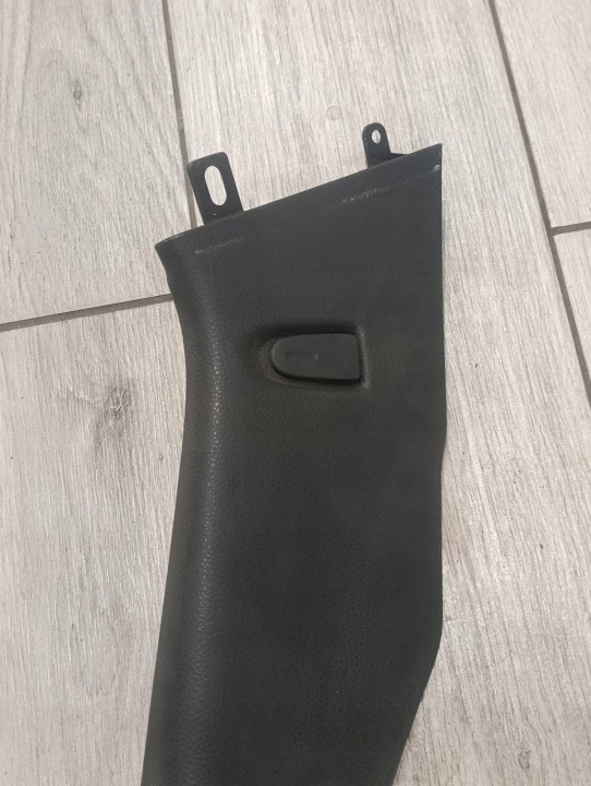 PROTECTION SEUIL ARRIÈRE DROITE VOLKSWAGEN POLO 9N #6Q4867766#