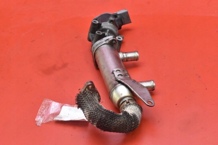 RADIATEUR GAZ D'ÉCHAPPEMENT 4U3Q-9Y493-BJ 4R8Q-9D475-B CITROEN C6 1 I 2.7 HDI 204 KM