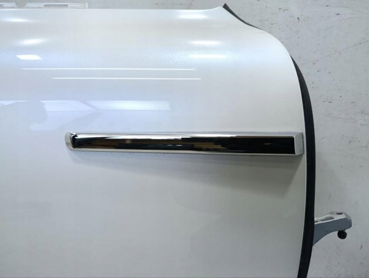PORTES ASTON MARTIN VIRAGE VOLANTE 2012 AVEC AVANT SUR DROITE 4G43235K12