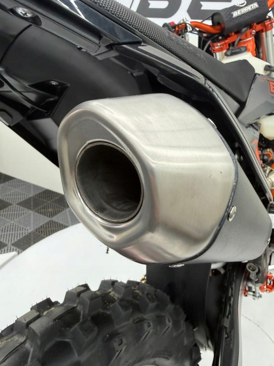 CROSS 300 CC BERRETA TURRUT T7 300CC MODÈLE JUZ DANS SPRZEDAZY