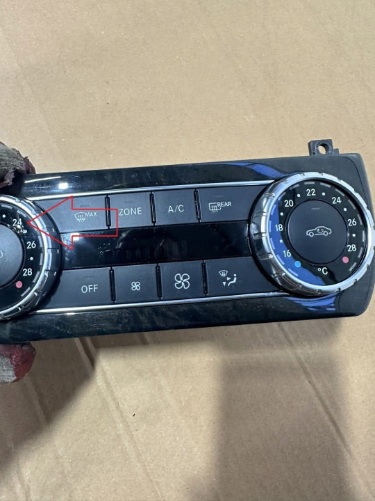 PANNEAU CLIMATISATION CLIMATISATION CONDUIT D'AIR MERCEDES W218, W204 EUROPE