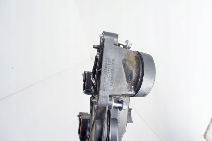 VF212 FORD FOCUS MK4 1.5 TDCI COUVERCLE DE SOUPAPES 982762418 AR