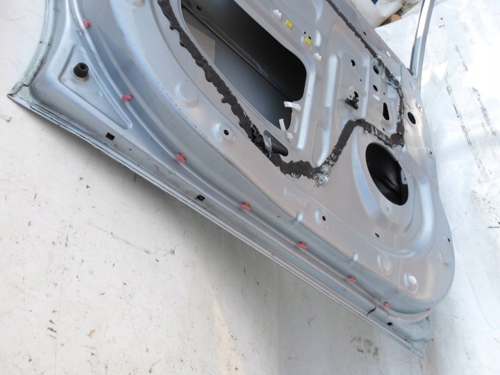 PORTES GAUCHE ARRIÈRE ARRIÈRE TOYOTA COROLLA VERSO II E12 8S1 PREMIER PEINTURE W339