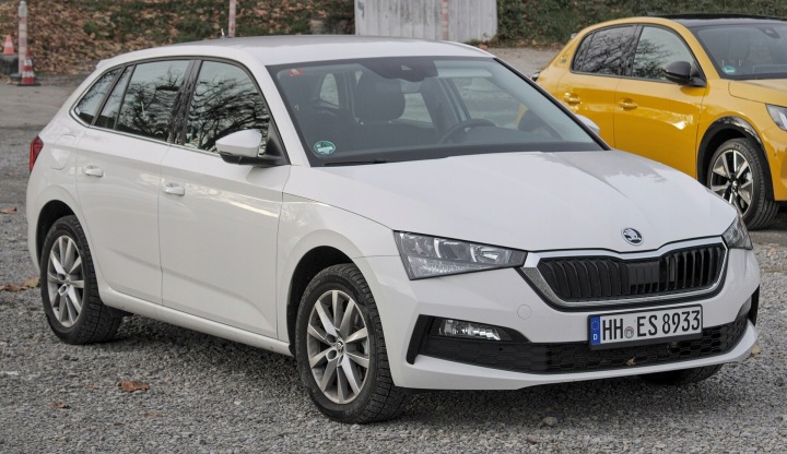 SKODA SCALA 19- PHARE GAUCHE AVANT 657941015