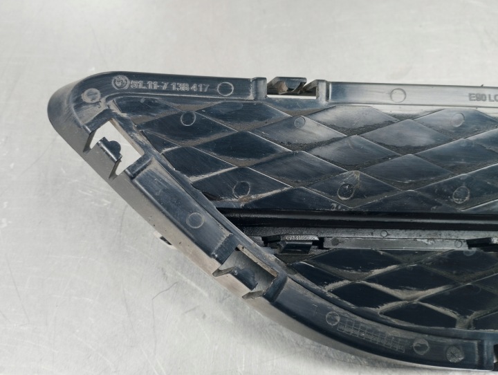 BMW E91 GAUCHE GRILLE PARE-CHOCS AVANT GAUCHE LIFT 7138417