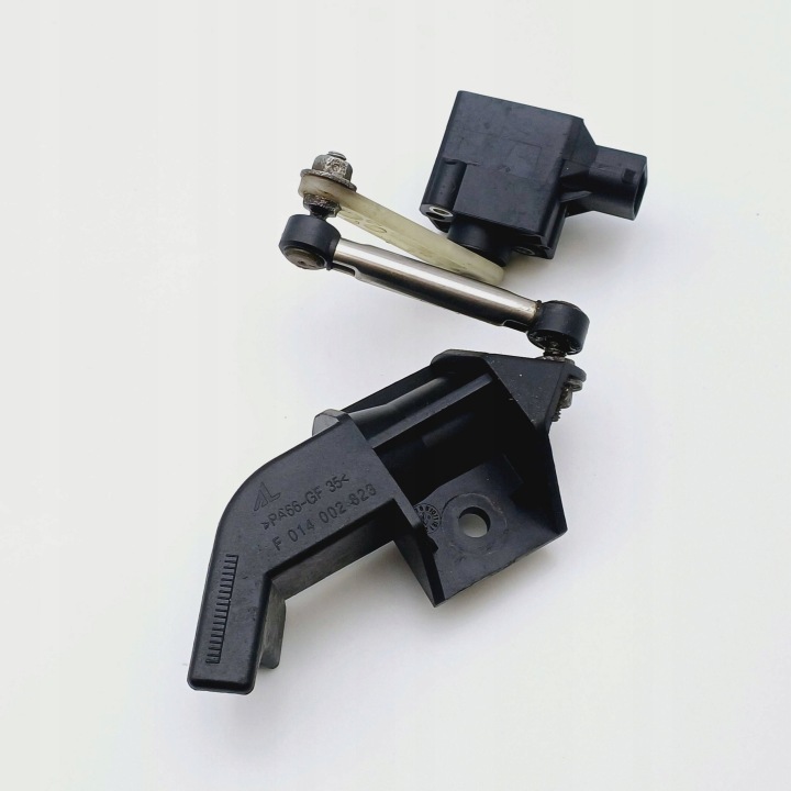 CAPTEUR NIVELLEMENT FEUX XÉNON MAZDA 6 0307865007 F014002823 NR3
