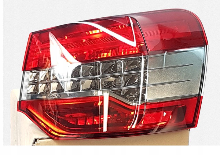 2 CV PHARE ARRIÈRE EXTÉRIEUR STOP GAUCHE DROITE CITROEN C5 III (2008-2017)