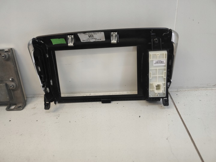 ÉCRAN MONITEUR CHÂSSIS RADIO NAVIGATION PEUGEOT 2008 I 1 LIFT