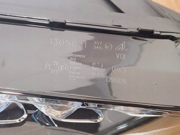 MERCEDES C-KLASA W205 LED HIGH PERFERMANCE PHARE AVANT