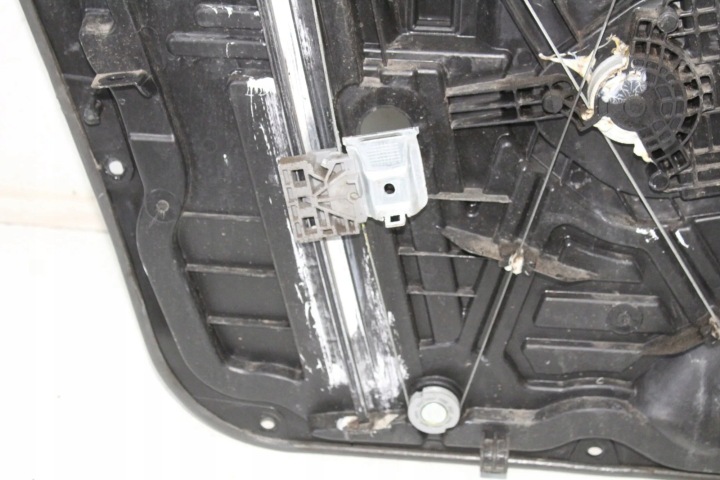 ÉLÉVATEUR VITRES DROITS AVANT PORTES KIA SPORTAGE (QL) 82480F1630 1.7L