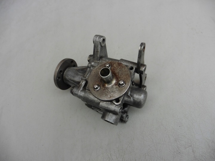 POMPE AMPLIFICATEUR MERCEDES CANARD T1 T2 208 2,3D LUK LF167