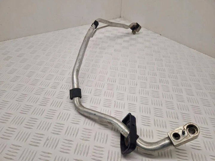 FIL TUYAU CLIMATISATION AUDI A4 (B9) 8W0816738Q