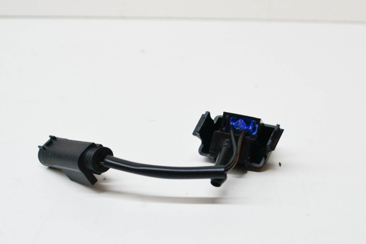 BMW 3 E46 CHAUFFÉE DROITE BUSE LAVE-GLACE 61668374366 NEUF ORIGINALE