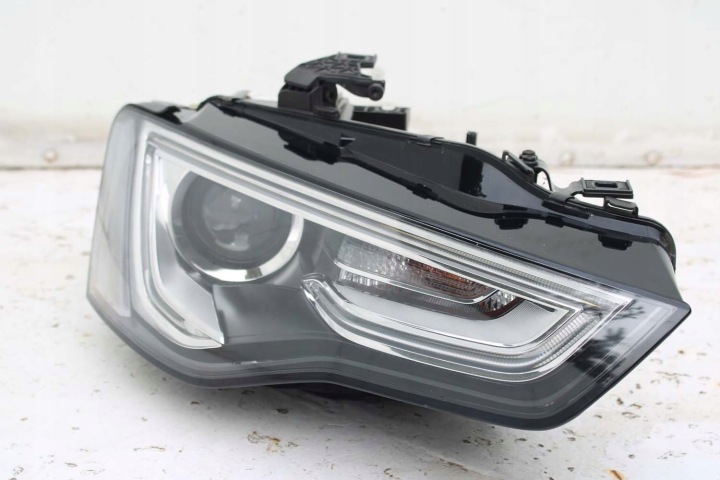 AUDI A5 PHARES AVANT 8T0941005C 8T0941006C AVANT PHARE XÉNON 8K0941597E 4