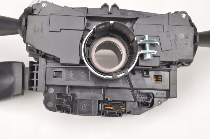 PEUGEOT 3008 COMMUTATEUR COMPOSITE BANDE 96663614XT
