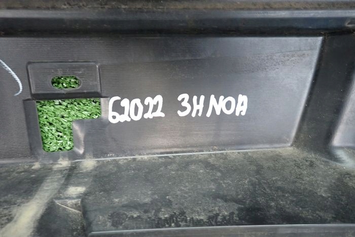 NISSAN MICRA K13 LIFT 13- PARE-CHOCS AVANT AVANT