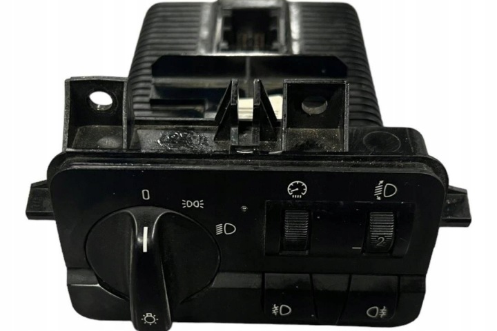 COMMUTATEUR FEUX BMW 3 TOURING (E46) 6919829 3.0L DIESEL 150KW 2002