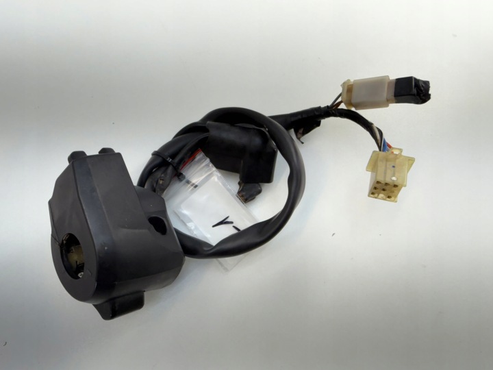 COMMUTATEUR GAUCHE MANETTE HONDA CBF 125 JC64 JC74