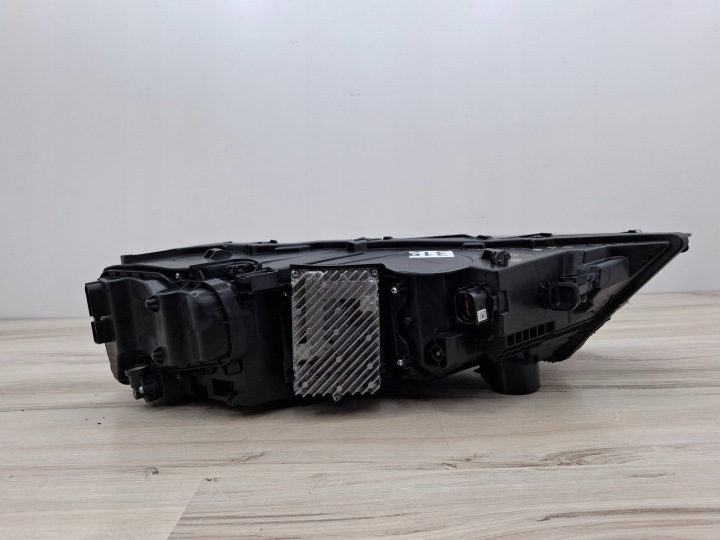 PHARE PROJECTEUR GAUCHE AVANT AUDI Q7 4M 4M0941039C LIFT MATRIX