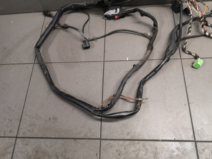 FAISCEAU DE CÂBLES PHARES POMPES ABS AUDI A6 C6 4F1971075BM