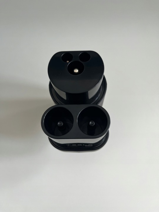 ADAPTATEUR TESLA CCS2 VERS TYPE 2 MODÈLE S/X 1507231-00-A