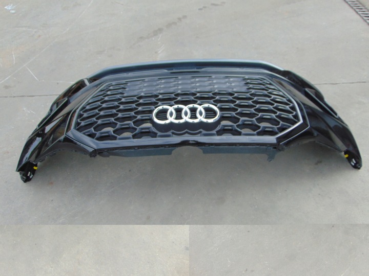 AUDI Q3 II F3 SPORTBACK BUMPER FRONT PARKTRONIC S-LINE 83A 