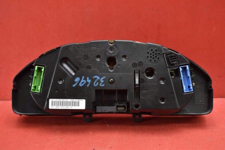 COMPTEUR TABLEAU DE BORD EUROPE 8D0919861H AUDI A4 B5 1.8 T 150 KM 97-01