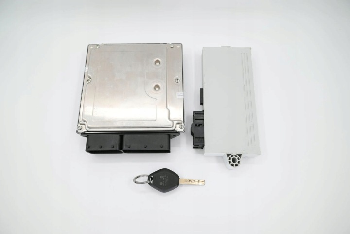 BMW 5 E60 E61 2005 ORDINATEUR CONTRÔLEUR ECU I ENSEMBLE CLÉS 7793210