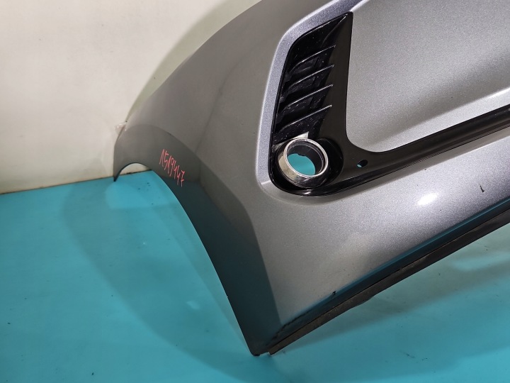 PARE-CHOCS AVANT HYUNDAI ELANTRA VI 15-19 COULEUR UYS